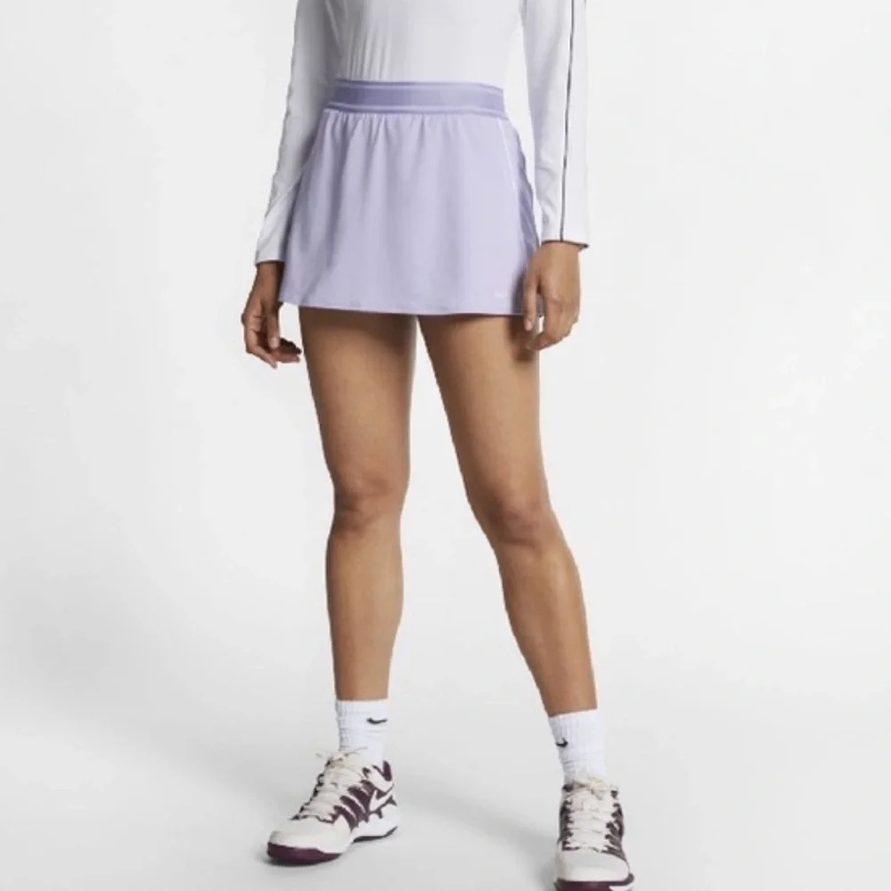 *NIKE* Dri-FIT Light Purple Skort Size Medium